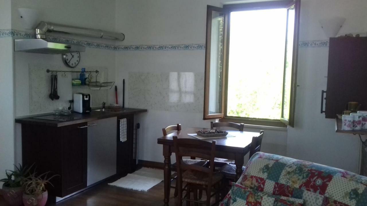 Agriturismo Cascina Knec Feisoglio ภายนอก รูปภาพ