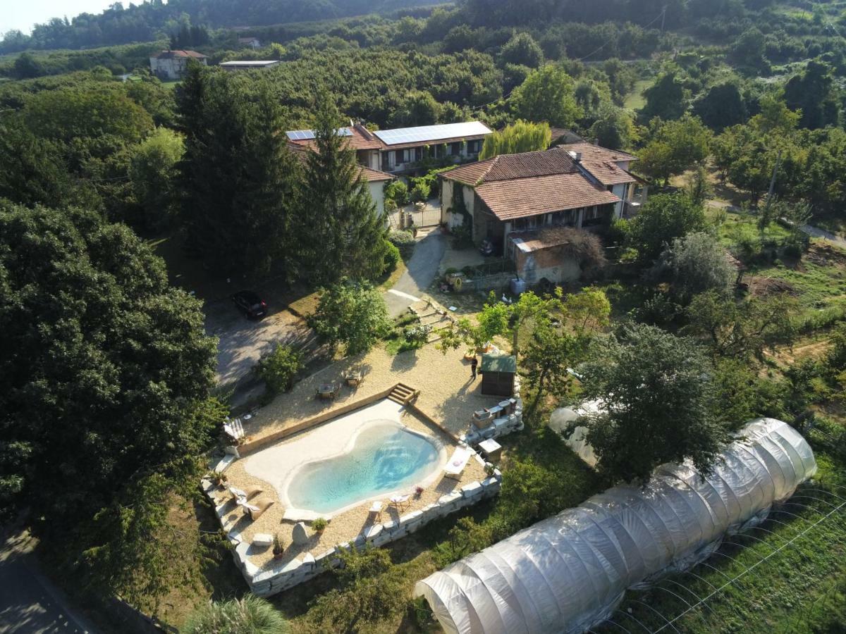 Agriturismo Cascina Knec Feisoglio ภายนอก รูปภาพ